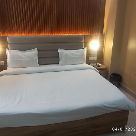 Icyhotels Hl Inn Chinhat Zewnętrze zdjęcie