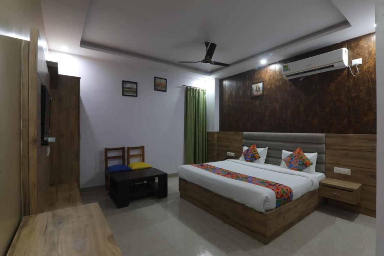 Icyhotels Hl Inn Chinhat Zewnętrze zdjęcie